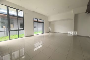 Broadleaf Residences, Hometree