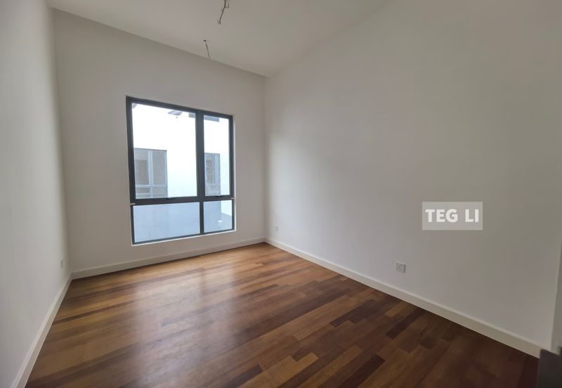 Broadleaf Residences, Hometree