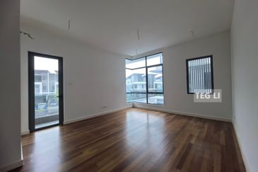 Broadleaf Residences, Hometree