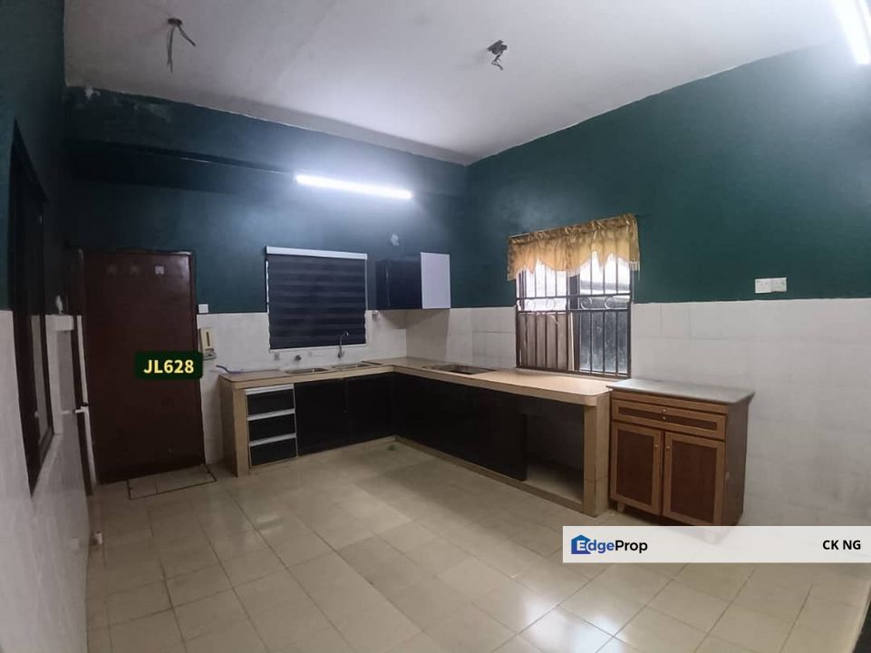 Double Storey End Lot House Taman Sentosa Dato Dagang Klang For Sale, Selangor, Klang