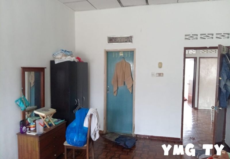 Taman Tepi Sungai ( Taman Teluk Pulai Indah )