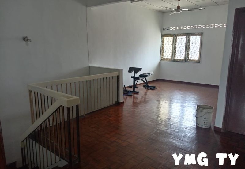 Taman Tepi Sungai ( Taman Teluk Pulai Indah )