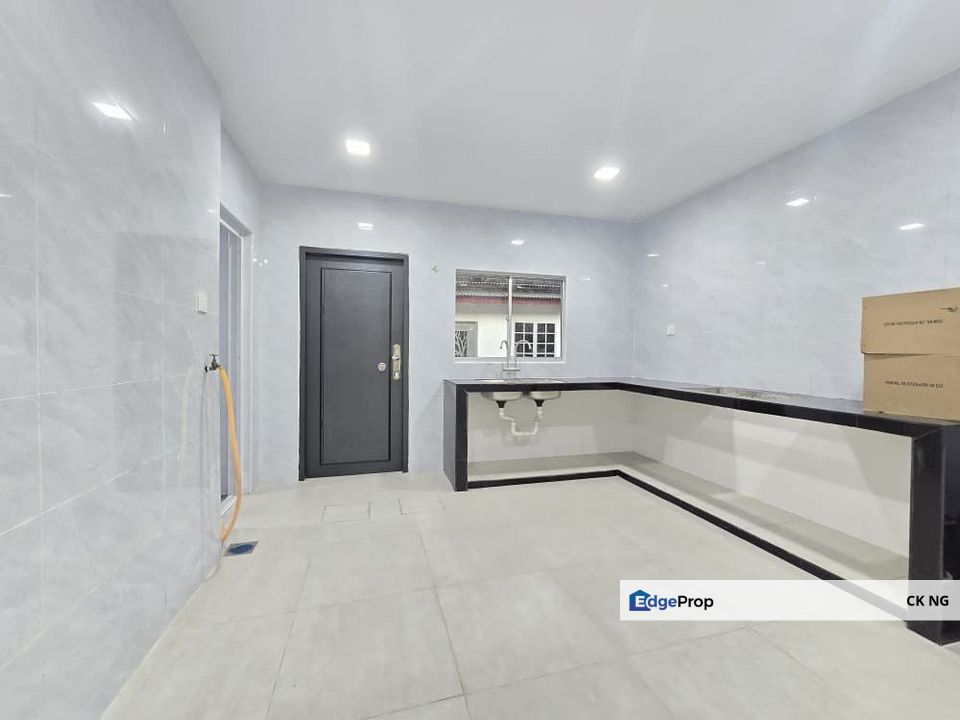 Taman Maznah Kampung Jawa Klang Fully Renovated Single Storey House, Selangor, Klang