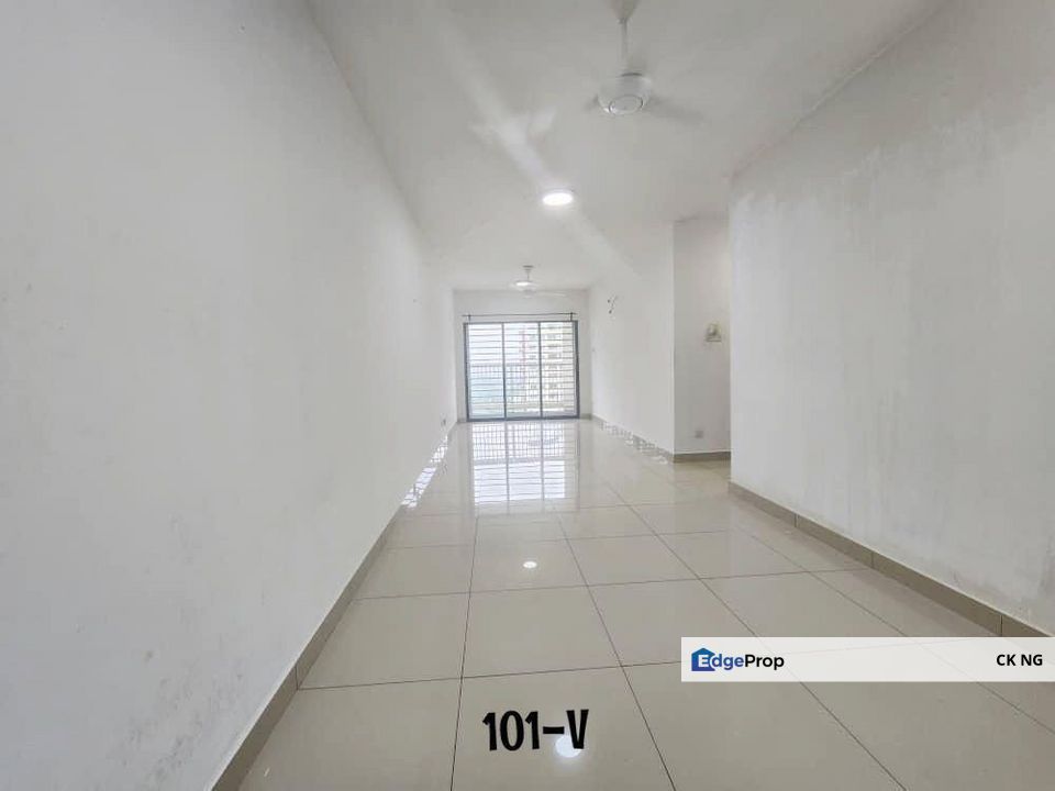 Alam Sanjung Apartment Shah Alam Seksyen 22 Basic Unit, Selangor, Shah Alam