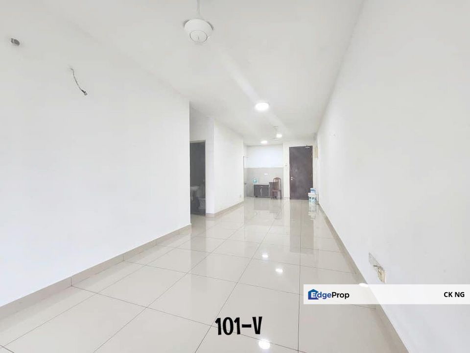 Alam Sanjung Apartment Shah Alam Seksyen 22 Basic Unit, Selangor, Shah Alam