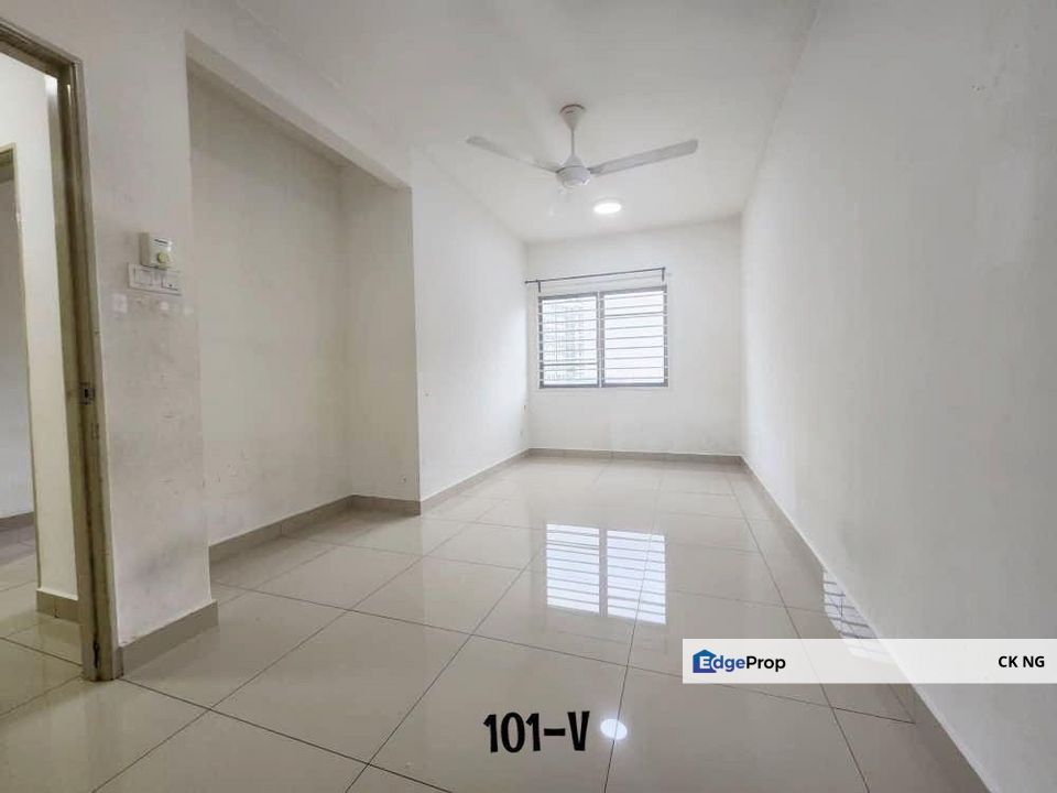 Alam Sanjung Apartment Shah Alam Seksyen 22 Basic Unit, Selangor, Shah Alam