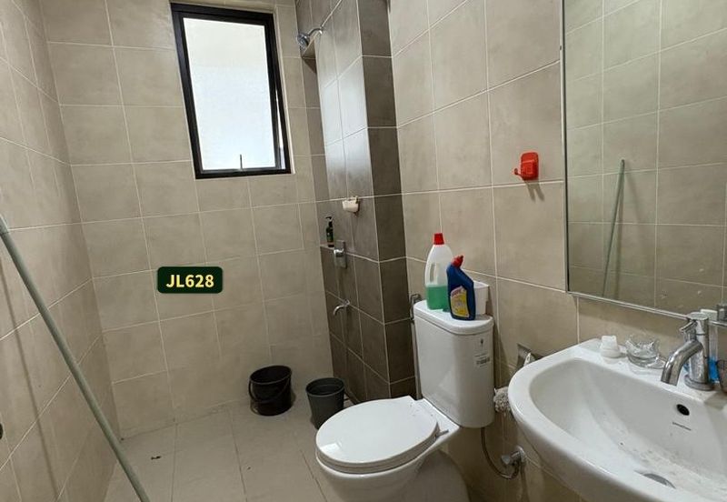 Ayra @ Bandar Bukit Raja