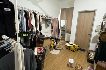 Ayra @ Bandar Bukit Raja