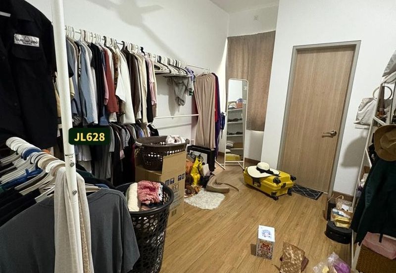 Ayra @ Bandar Bukit Raja