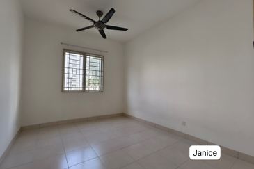 Seri Baiduri Apartments @ Setia Alam