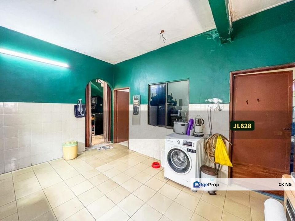 End Lot Taman Sentosa Klang Lorong Dato Dagang Endlot Double Storey House, Selangor, Klang
