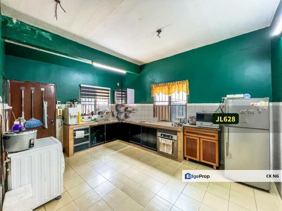 End Lot Taman Sentosa Klang Lorong Dato Dagang Endlot Double Storey House, Selangor, Klang