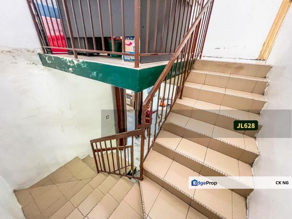 End Lot Taman Sentosa Klang Lorong Dato Dagang Endlot Double Storey House, Selangor, Klang