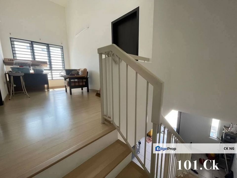 End Lot Kyra Bandar Bukit Raja Klang Double Storey House, Selangor, Klang