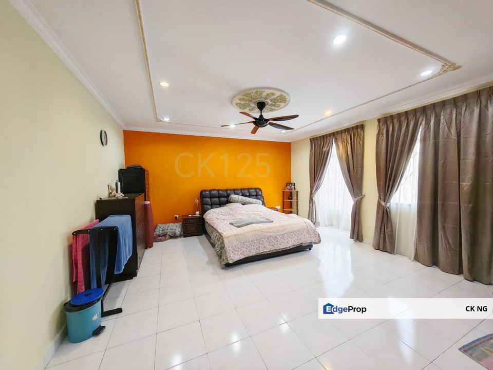 Taman Batu Belah Klang Renovated Double Storey House, Selangor, Klang