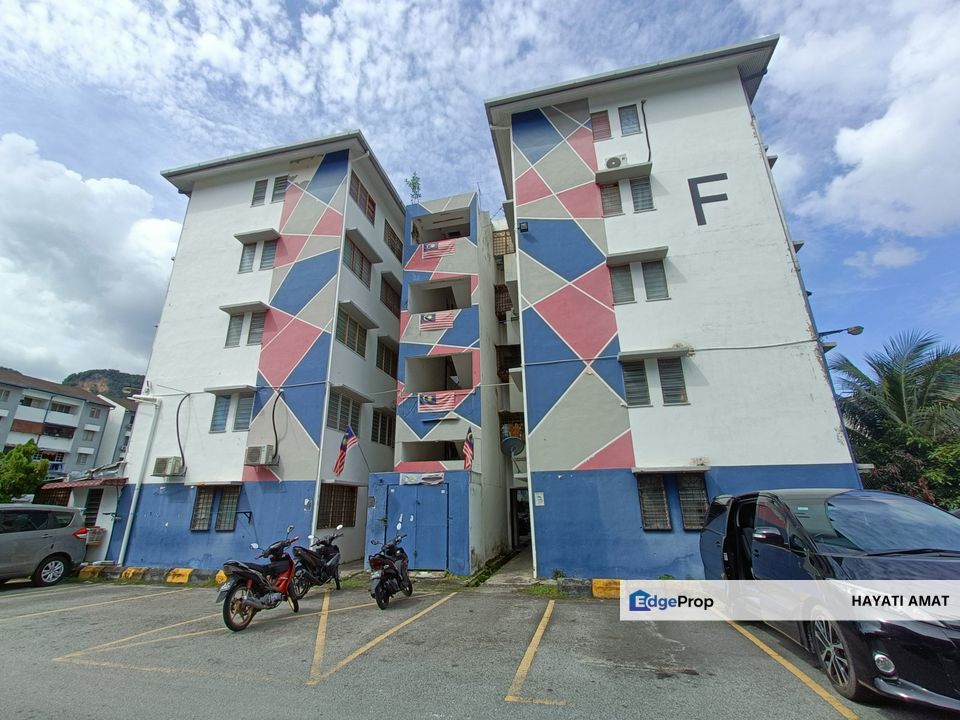 Flat Pinggiran Batu Caves Tingkat 3 dekat LRT KTM , Selangor, Batu Caves 