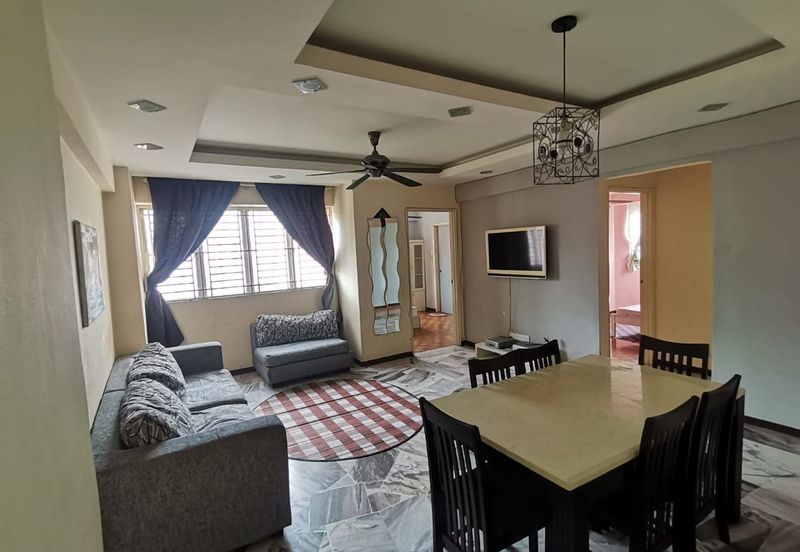 Tasik Heights Apartment