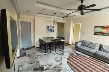 Tasik Heights Apartment