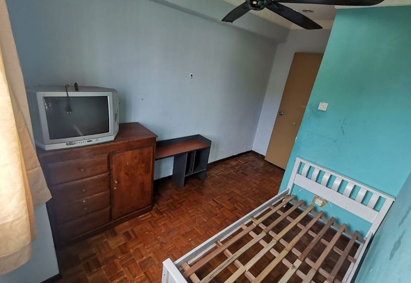 Tasik Heights Apartment