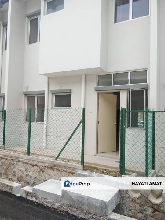 Teres 2 Tingkat Albury Bandar Tasik Senangin Lenggeng l 11km Broga Hill, Negeri Sembilan, Lenggeng