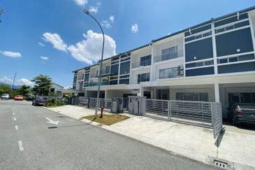 Fairfield Residences, Tropicana Heights