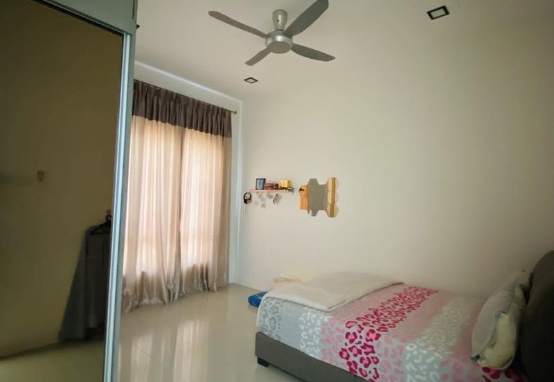 Fairfield Residences, Tropicana Heights