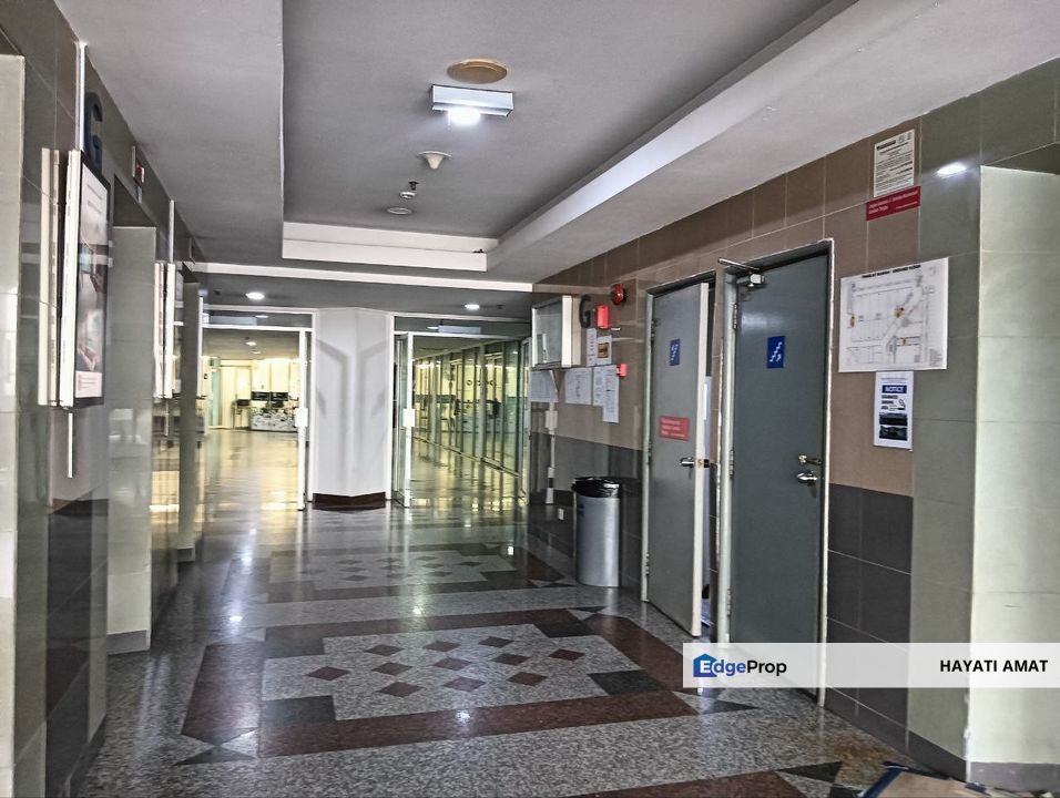 Kelana Square Business Centre Walking Distance to Paradigm Mall l LRT Station , Selangor, Petaling Jaya