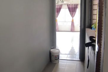 Pangsapuri Seri Dahlia, Desa Alam