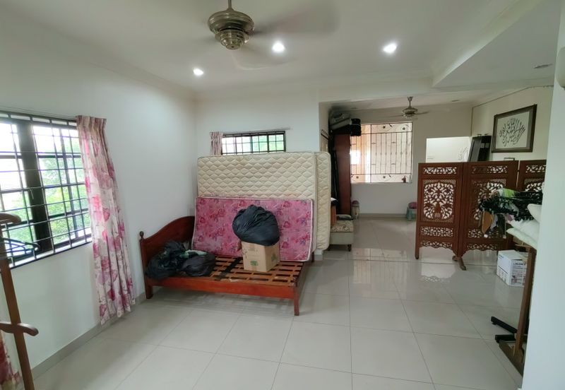 Seksyen 6 @ Bandar Bukit Mahkota