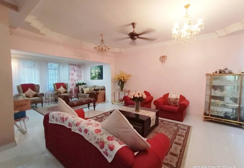 Seksyen 6 @ Bandar Bukit Mahkota