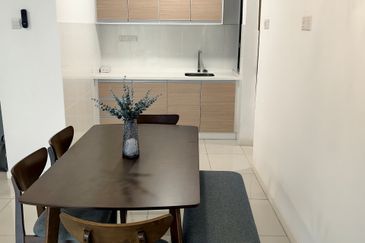 Renai Jelutong Residences