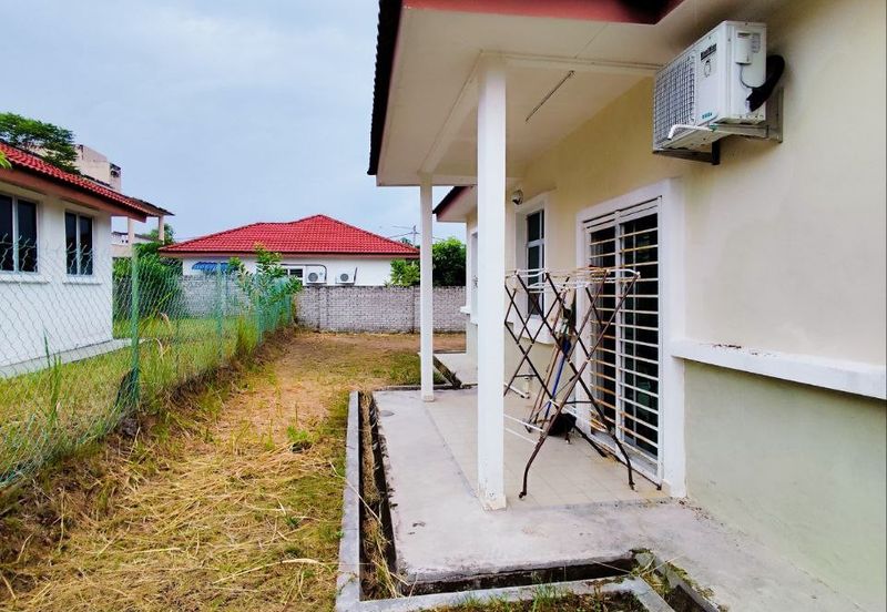 Bandar Tasik Senangin