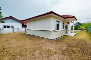 Bandar Tasik Senangin