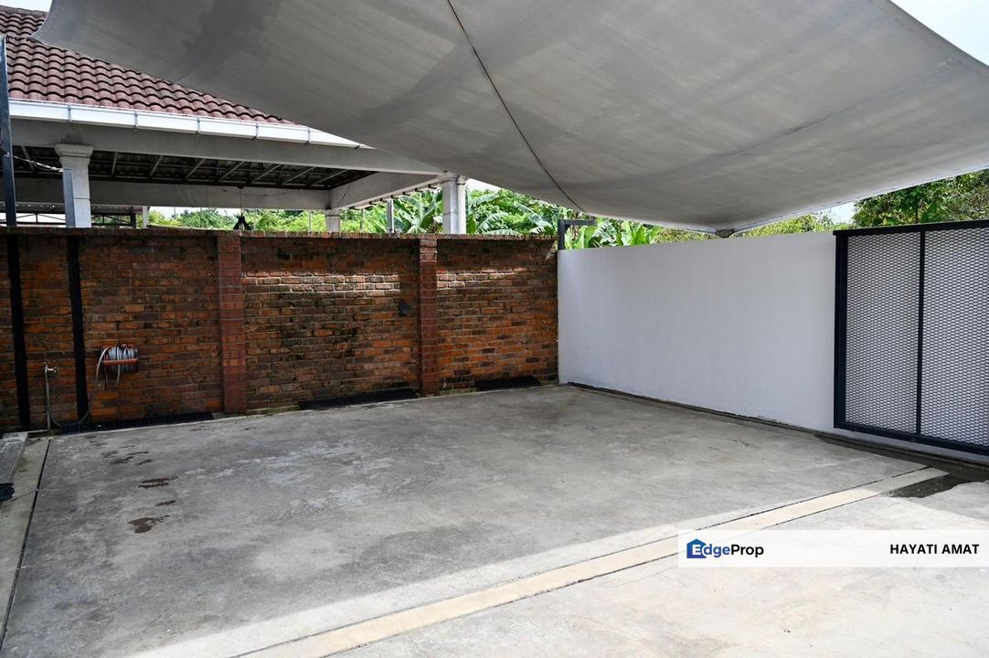 Banglo Setingkat Kampung Kuang Sungai Buloh l Swimming Pool, Selangor, Sungai Buloh