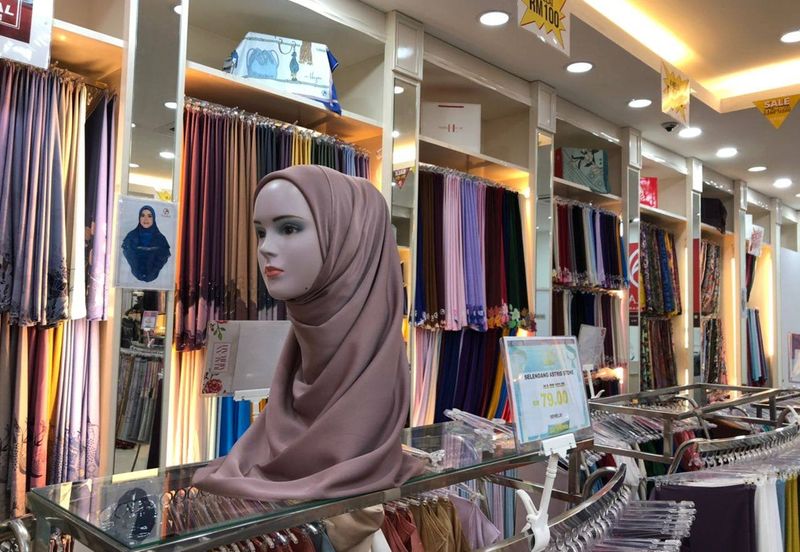 Ostia Bangi Business Avenue