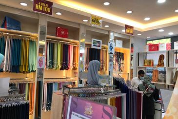 Ostia Bangi Business Avenue