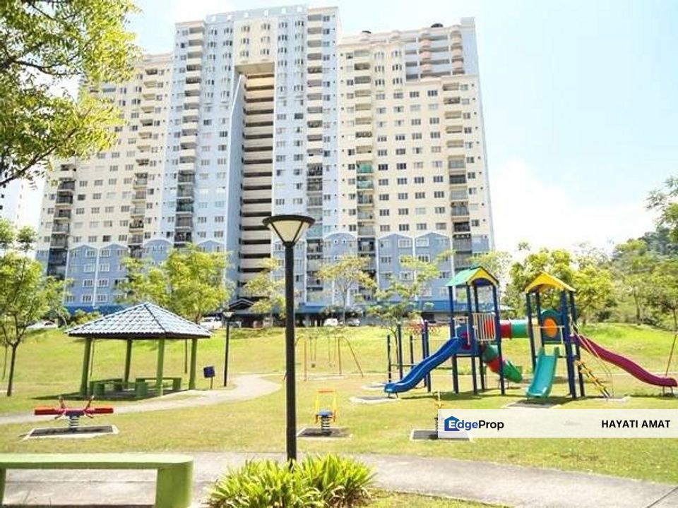 For Sale Desaminium Rimba Blok Merbau Seri Kembangan dekat sekolah l 5 Bilik, Selangor, Puchong South