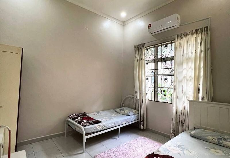 Taman Desa Cenderawasih