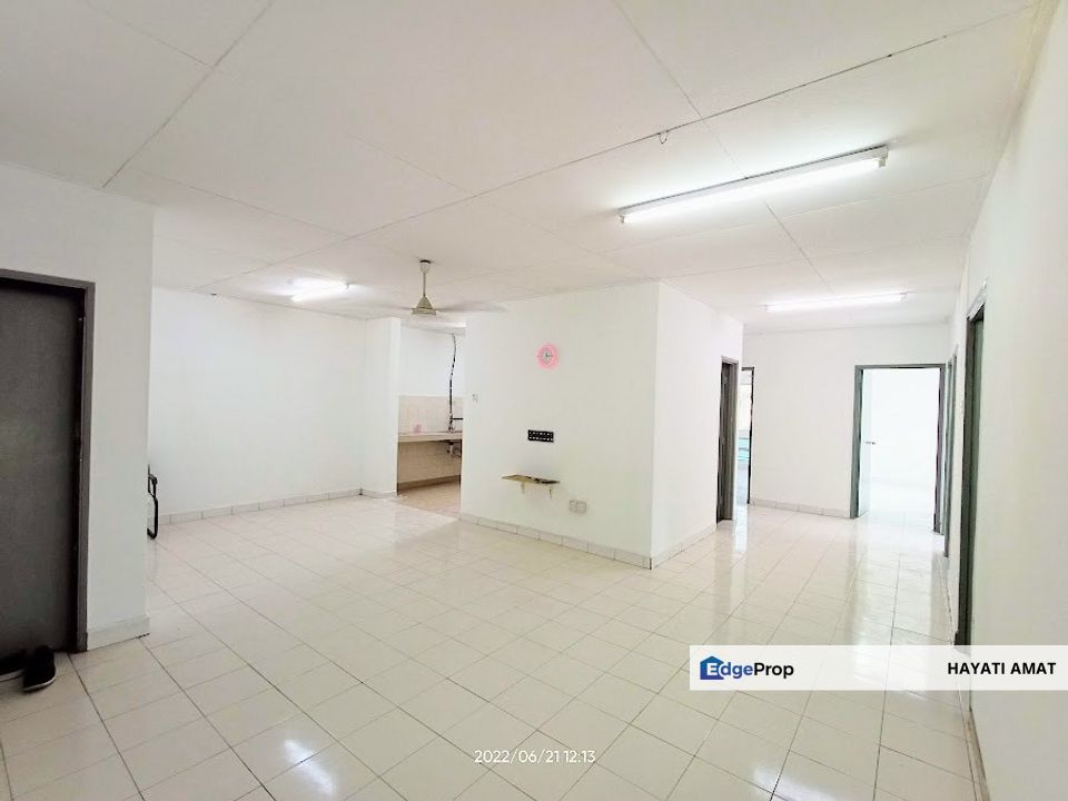 Corner Vista Apartment Damansara Damai dekat MRT Damansara Damai 100m , Selangor, Petaling Jaya