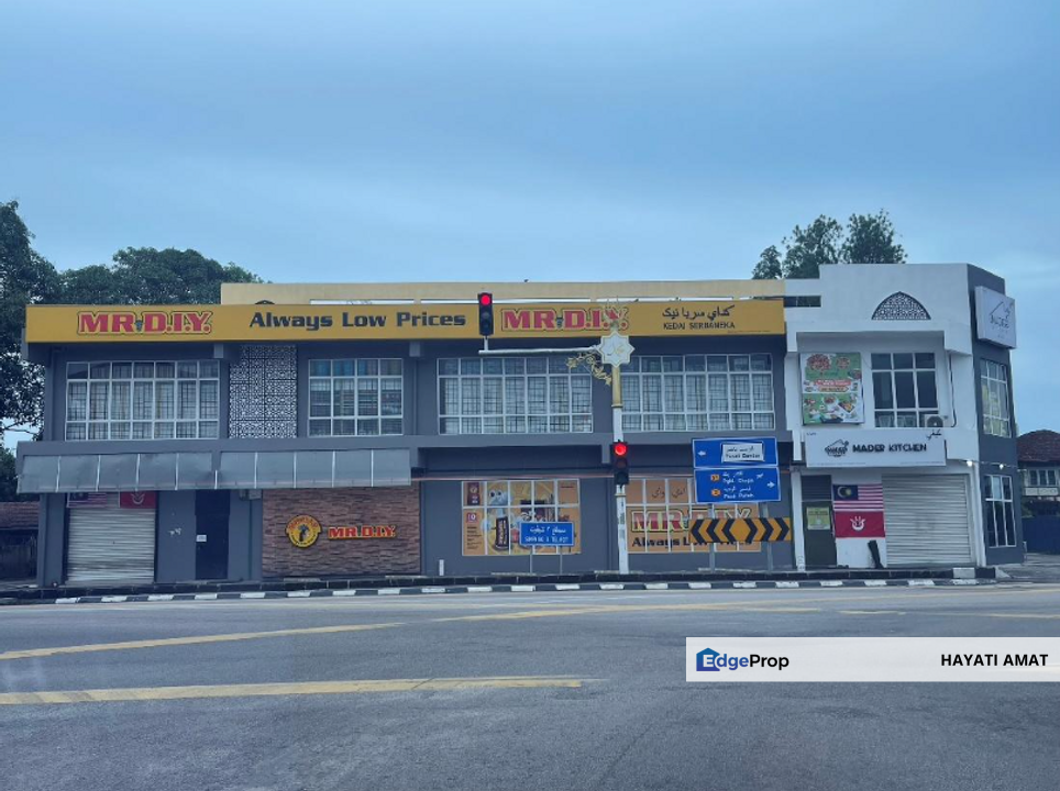 2 Tingkat Shoplot Jalan Telipot Kota Bharu Kelantan Facing mainroad, Kelantan, Kota Bharu