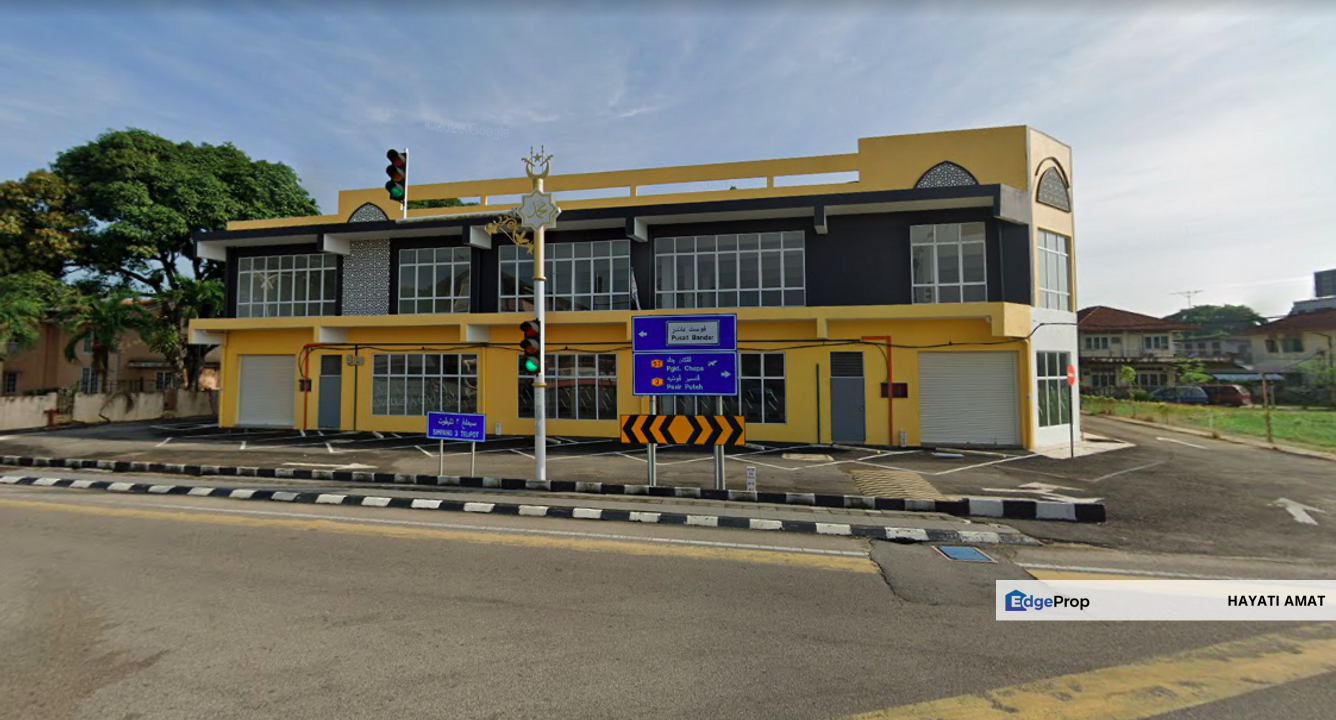 2 Tingkat Shoplot Jalan Telipot Kota Bharu Kelantan Facing mainroad, Kelantan, Kota Bharu