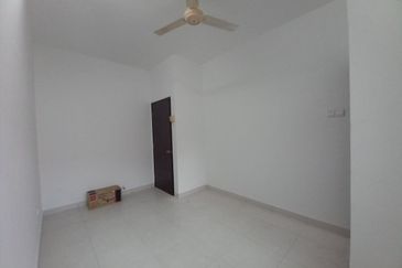 Taman Pelangi Semenyih 2