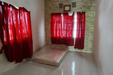 Taman Dato Hormat, Telok Panglima Garang