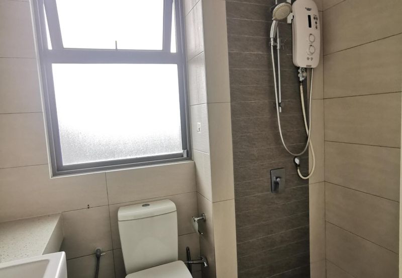 Lake Point Residence