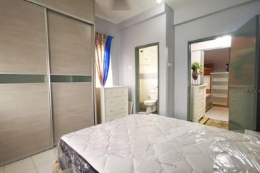 Saujana Aster, Precinct 11