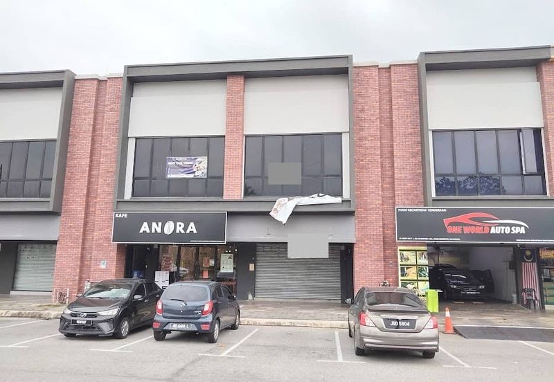 Baris Place @ Setia Mayuri