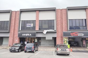 Baris Place @ Setia Mayuri