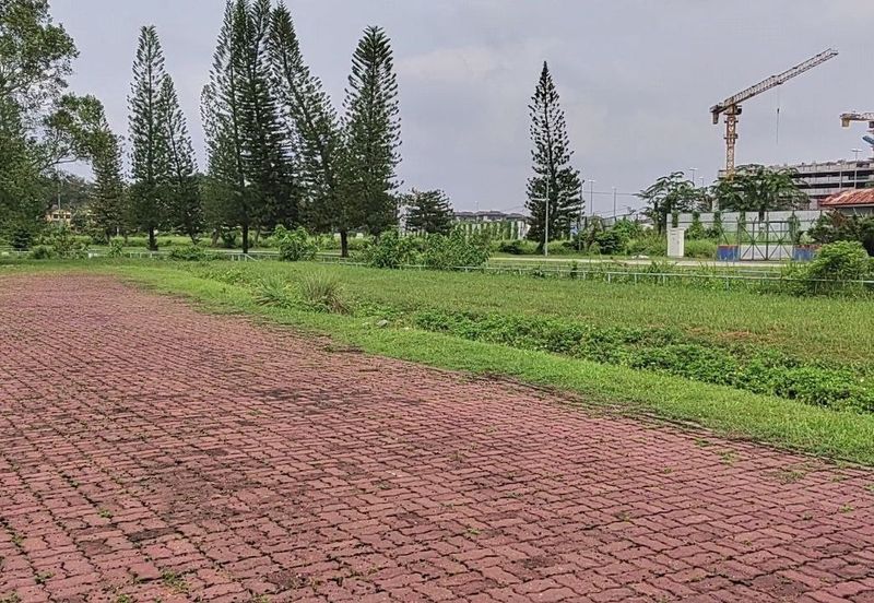Taman Tasik Semenyih (Lake Residence)