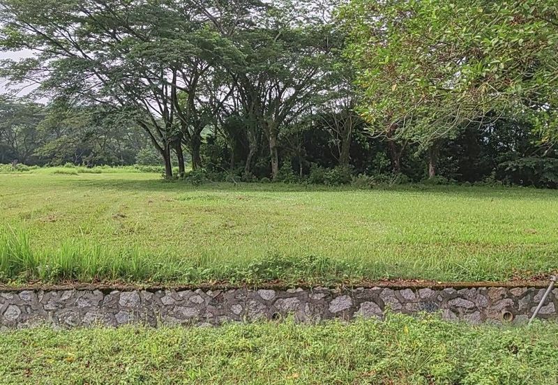 Taman Tasik Semenyih (Lake Residence)