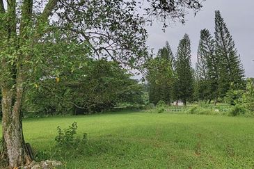 Taman Tasik Semenyih (Lake Residence)